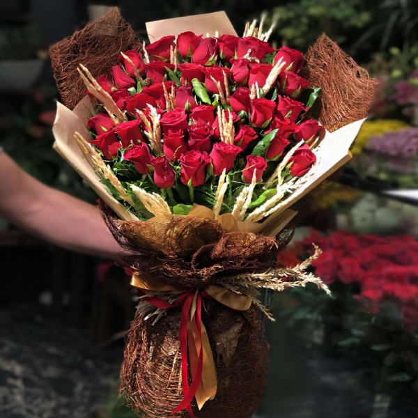 Special 50 Roses Bouquet