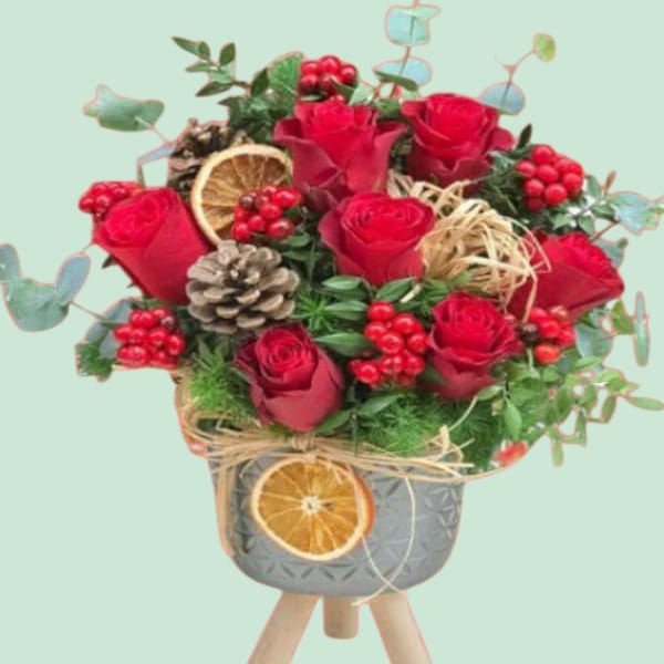 İskenderun Çiçekçi - Ayaklı Vazoda Kokiina ve Gül Arajmanı