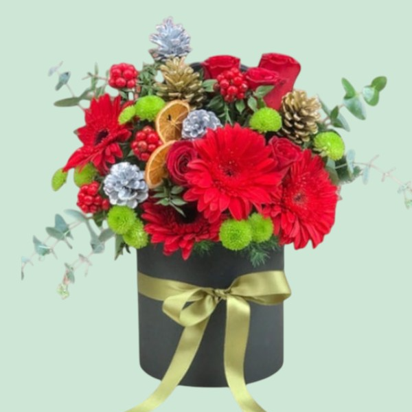  İskenderun Çiçek Gönder - Kutuda Kokina ve Kırmızı Gerberalar