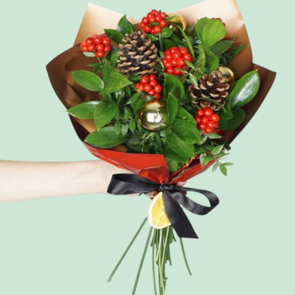 İskenderun Çiçekçi - Christmas Vibes Çiçek Buketi