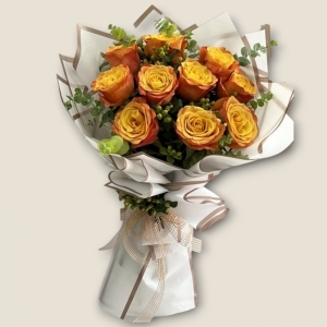  İskenderun Çiçekçiler - 10 İthal Turuncu Gül Buketi