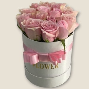  İskenderun Çiçek - Kutuda İthal Pembe Güller