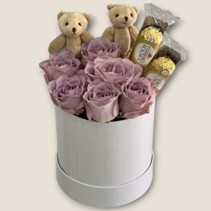  İskenderun Çiçek - Kutuda İthal Lila Gül Ayıcık Çikolata