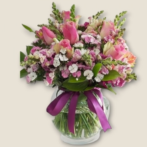  İskenderun Çiçek - Fanusta İthal Güller ve Kır Çiçekleri