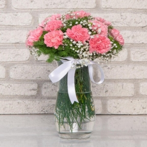  İskenderun Çiçekçiler - Vazoda Pembe Karanfiller