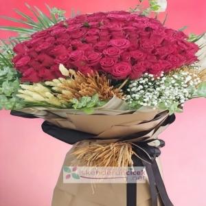 İskenderun Çiçekçi - 101 Gül Buketi