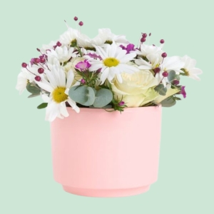  İskenderun Çiçek - Seramik Vazoda Beyaz Güller ve papatyalar