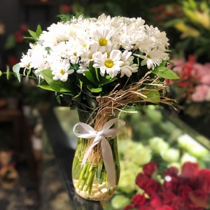  İskenderun Çiçek - Vazoda Papatyalar