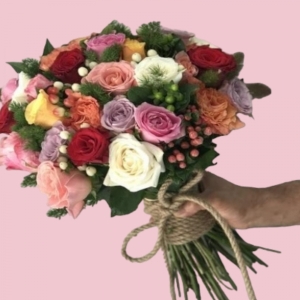  İskenderun Çiçek Siparişi - Özel Tasarım Gül Buketi