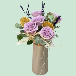  İskenderun Çiçek Gönder - Bej Vazoda Lila Güller